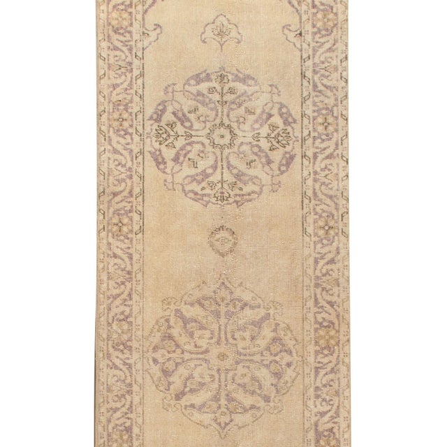 Antique Turkish Oatmeal Shabby Chic Sivas Runner Rug 2ft 10in X 10ft 5in For Sale - Image 4 of 8