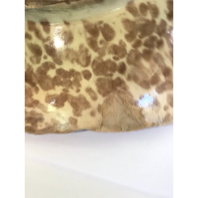 Light Yellow English Majolica Leaf Bowl For Sale - Image 8 of 9