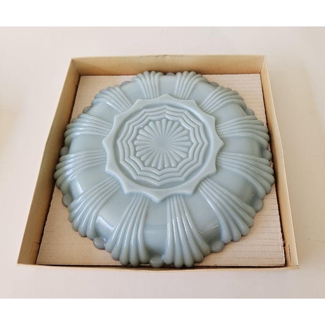 Glass 1950s Anchor Hocking Delphite Blue Egg Plate With 14k Gold Trim - Unused and Mint in Box For Sale - Image 7 of 9