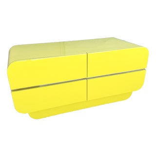 Postmodern Yellow Gloss Laminate Waterfall Chest of Drawers With Gold Accents For Sale