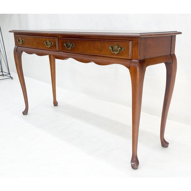 Mid-Century Modern Solid Cherry Queen An Style Two Drawers Low Profile Console Table MINT For Sale - Image 3 of 16