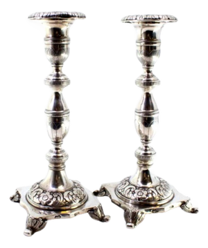Engraved Silver Candlesticks with Chiseled Floral Motifs and Acanthus Leaf-Shaped Feet, Set of 2