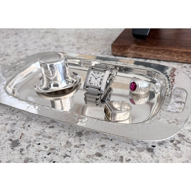 Art Deco Vintage Silver-Plate Serving Tray by Wm Mounts & Co. 10.5” Long With Hammered Design For Sale - Image 3 of 7