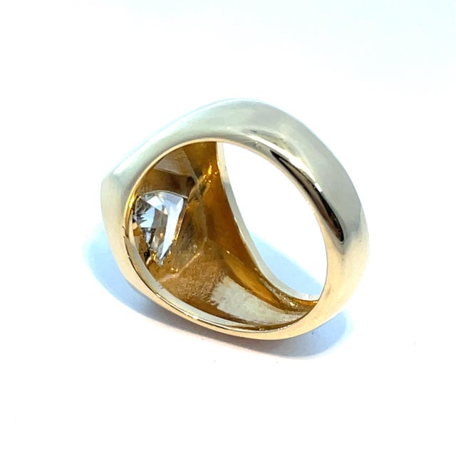 Metal Gia Certified 1.27ct Horse Modified Brilliant L Si1 Diamond Ring in 18k Gold, Size 6 For Sale - Image 7 of 13
