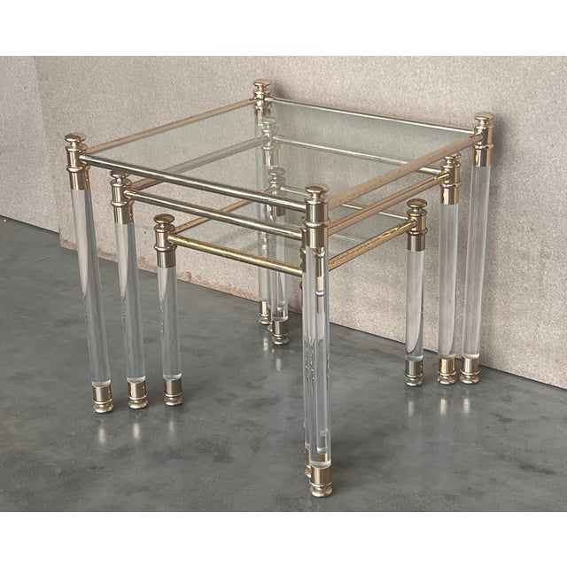 1940s Set of Three Vintage Lucite an Brass Nesting Tables With Glass Top For Sale - Image 5 of 12