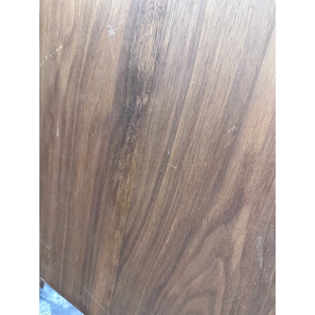 1900-1909 Edwardian William and Mary Chest on Legs China Hutch Cabinet Vitrine English European Antique Glass Doors Wood Display Vitrine For Sale - Image 9 of 18