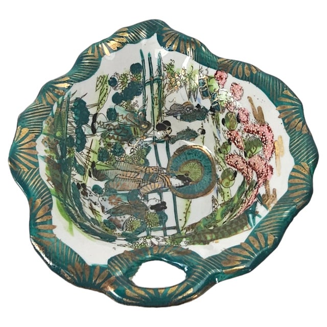 Japanese Japanese Geisha Green Gold Porcelain Leaf Dish For Sale - Image 3 of 8
