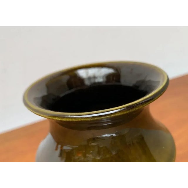 Vintage West German Pottery WGP Vase from Bay, 1970s For Sale - Image 4 of 12