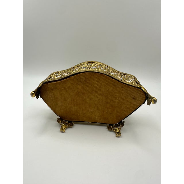 1960s 1960s Hollywood Regency Brass Gold Claw Foot Casket Filigree Jewelry Box For Sale - Image 5 of 5