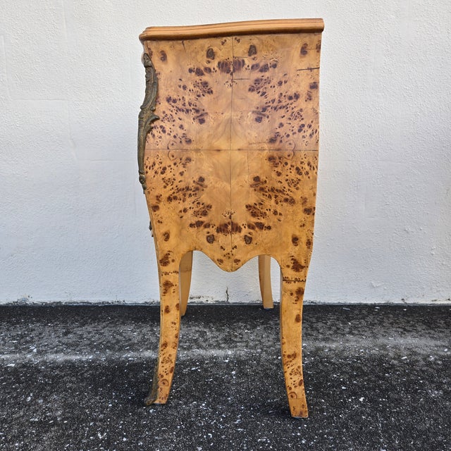 Early 20th Century Vintage Birdseye Maple Veneer Bombe Two Drawer Chest of Drawers, Pair For Sale - Image 5 of 18