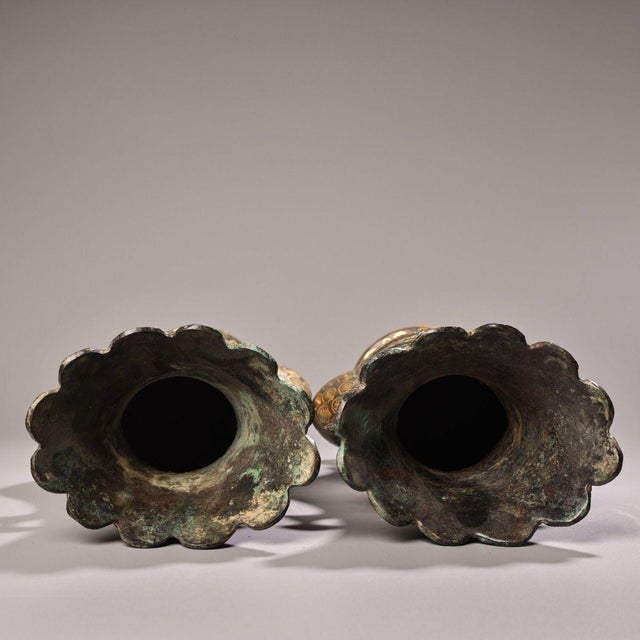 Bronze Pair of Vintage Gold-Inlaid Bronze Peacock Vases - Asian Chinoiserie Archaic Vessels For Sale - Image 8 of 9