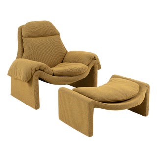 Set of P60 Lounge Chair and Ottoman by Vittorio Introini for Saporiti Italia, 1970s For Sale