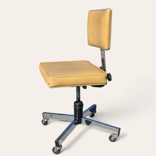 Metal Vintage InterRoyal Chrome and Faux-Leather Office Chair For Sale - Image 7 of 10