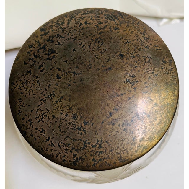 American Early 20th Century Hawkes Cut Glass Etched Crystal Sterling Silver Top Vanity Powder Trinket Jar For Sale - Image 3 of 12