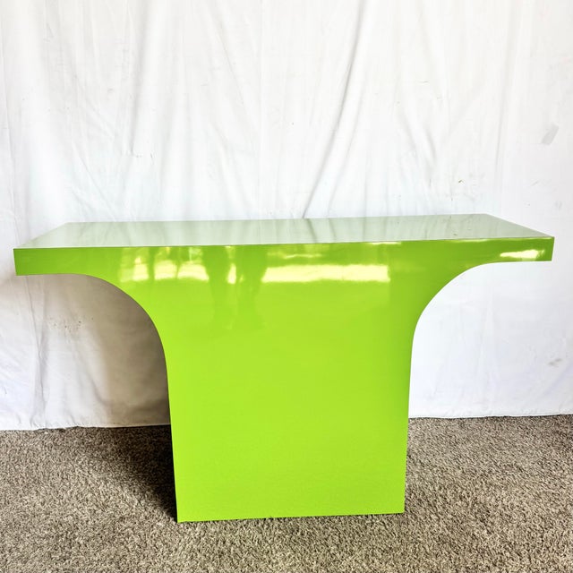 Postmodern Lime Green Lacquer Laminate Console Table For Sale In Miami - Image 6 of 6