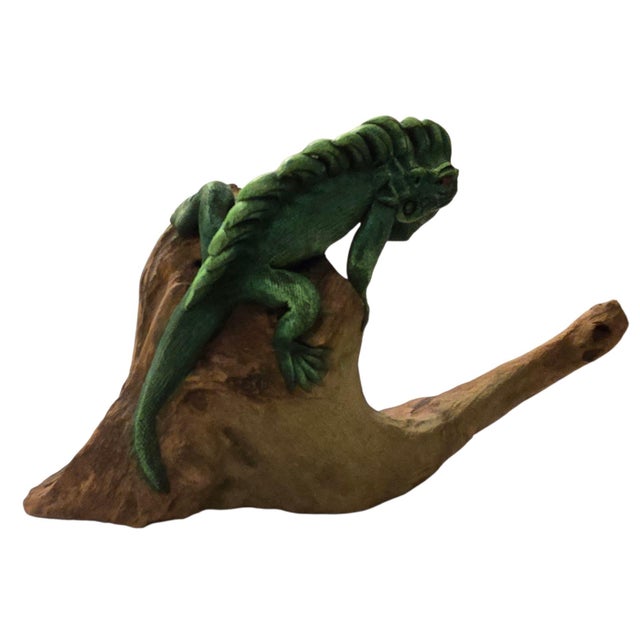 Green Green Iguana Lizard Sculpture Wood Hand Sculpted Reptile Home Decor Collectible For Sale - Image 8 of 18