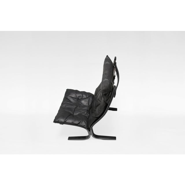 Highback Siesta Chair in Black Leather and Plywood by Ingmar Relling for Westnofa, 1960s For Sale - Image 3 of 7