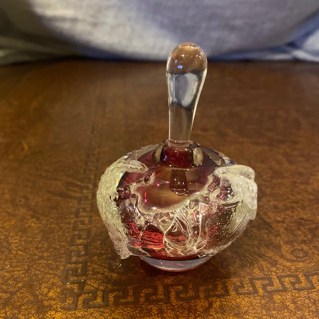 Studio Art Glass Perfume Bottle - Cranberry Core Signed by Artist Loretta Eby For Sale In Detroit - Image 6 of 10