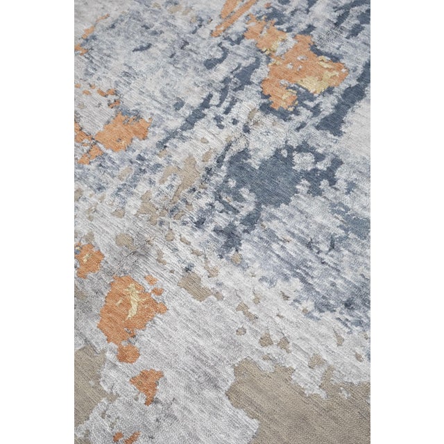 Abstract Hand-Knotted Rug in Bamboo, Silk and Wool, 2010s For Sale - Image 4 of 8