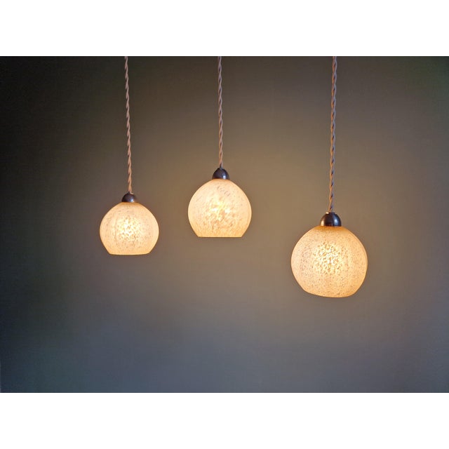 Art Deco Pendant Light in Pink Speckled Glass, 1920s For Sale - Image 4 of 16
