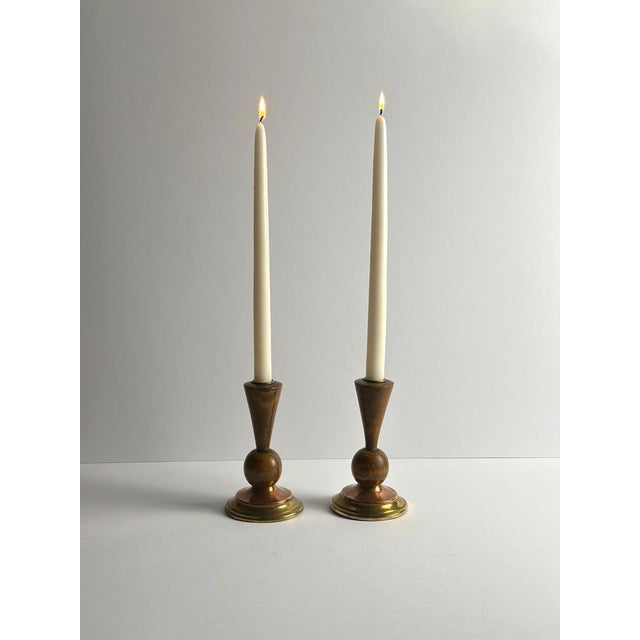 Art Deco English Candlesticks in Hand-Turned Wood, Brass and Copper, 1930s For Sale - Image 3 of 10