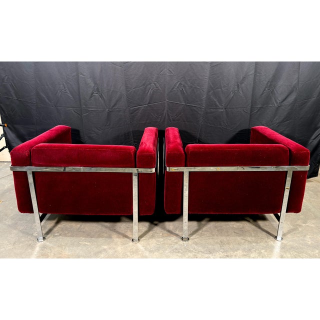 Stendig Mid-Century Modern Cube Lounge Chairs in Burgundy Mohair Velvet and Chrome, Robert Hausmann for De Sede Style - A Pair For Sale - Image 10 of 16