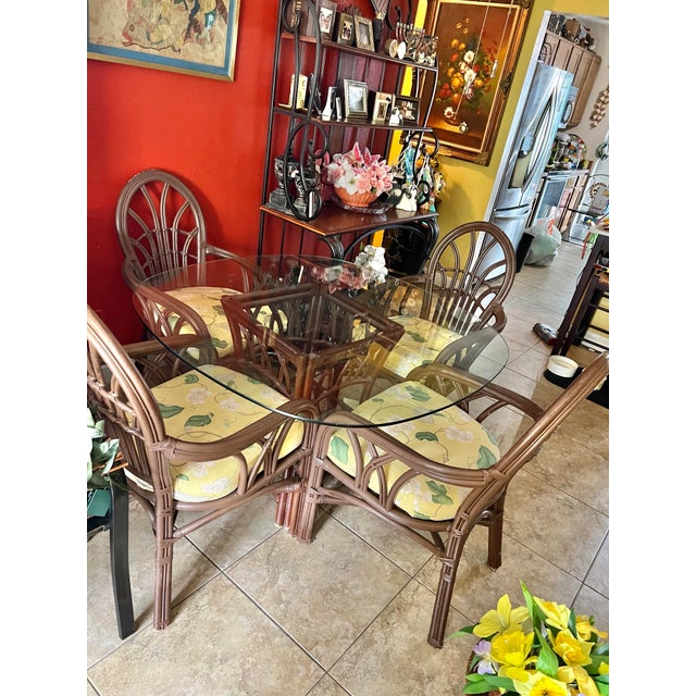 Mid-Century Modern 1970 Bamboo Round Glass Table and 4 Chairs For Sale - Image 3 of 9