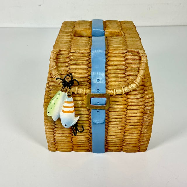 1990s Vintage Arts & Crafts Adirondack Rustic Faux Wicker Fishing Basket Tissue Box Cover For Sale - Image 10 of 11
