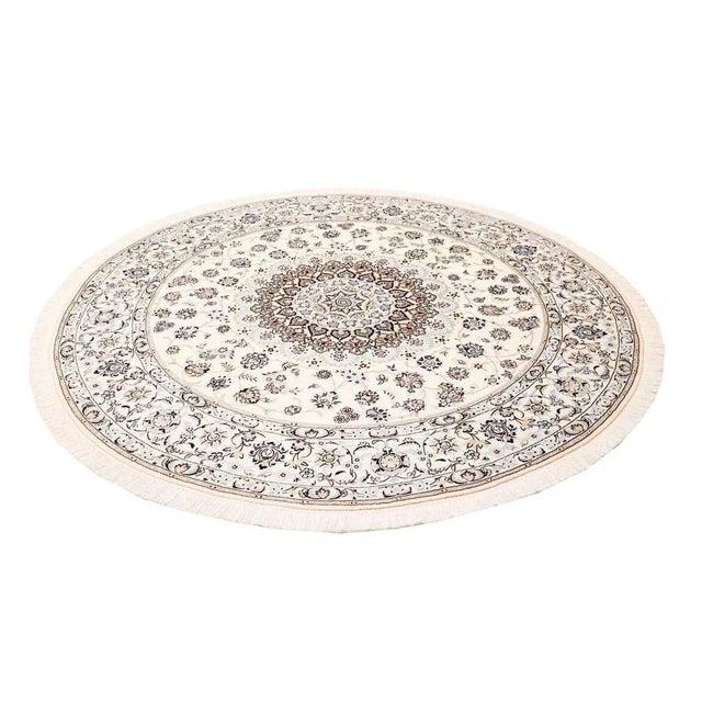 Nain Rug | Size: 201 x 199 cm | Provenance: Nain | Knot density: approx. 900.000 knots/m² | Pile: 100% virgin wool | Warp:...