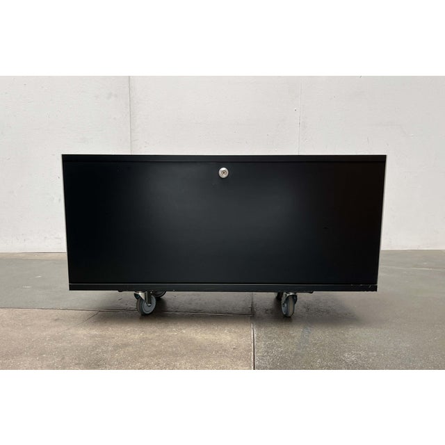 Dieter Rams Mid-Century Modern Model 606 Wall Unit Container Cabinet by Dieter Rams for Vitsoe, 1950s For Sale - Image 4 of 18