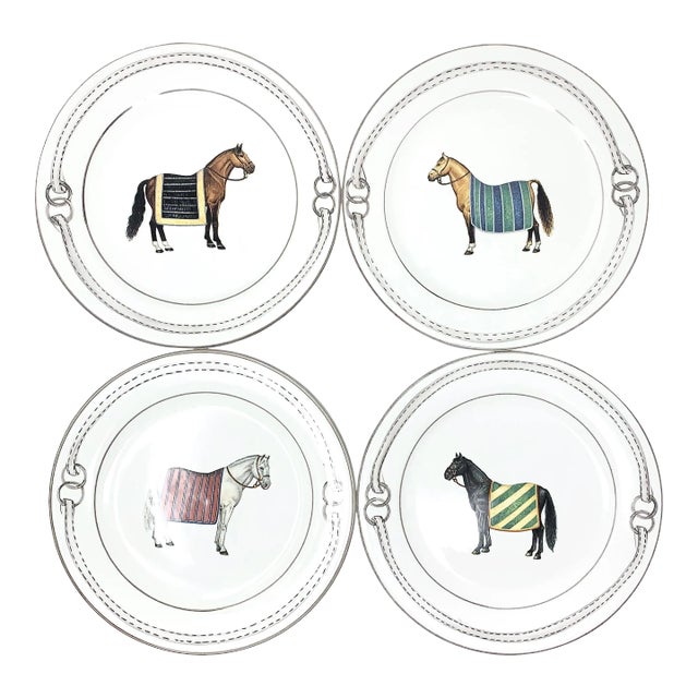 Contemporary The Mane Lion Hand-Painted Dinner Plates - Devon Collection- Set of 4 For Sale