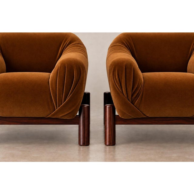 Pair of Brazilian Mid-Century Modern Rosewood Armchairs in Burnished Caramel Mohair by Cimo, 1960s For Sale - Image 14 of 18
