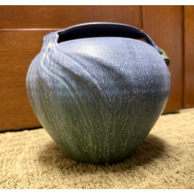 Ephraim Faience 2006 Hand Made Art Pottery Green Turtle Blue Ceramic Vase For Sale - Image 13 of 15