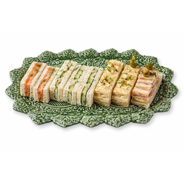 Vintage Bordallo Pinheiro Green Bunny Sandwich Tray For Sale - Image 4 of 4