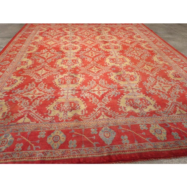 Galerie Shabab Collection Early 20th Century Turkish Oushak Room Size Carpet For Sale In New York - Image 6 of 8