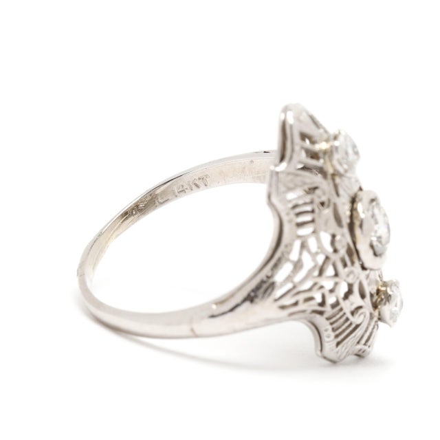 1990s Vintage .36ctw Diamond Filigree Ring, 14k White Gold, Ring Size 5.5 For Sale - Image 5 of 6