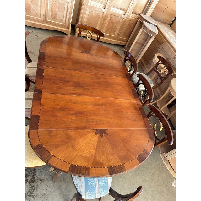 Italian Warm Extendable Oval Table in Walnut and Maple For Sale - Image 6 of 6