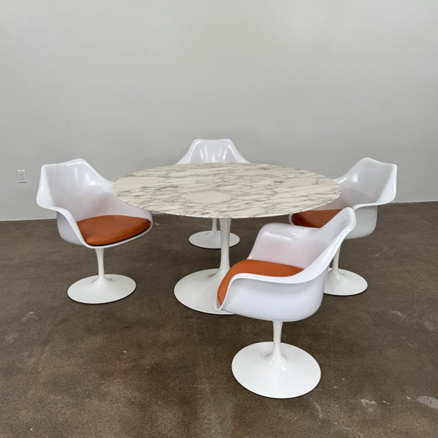 Knoll Saarinen Tulip Armchair With Vinyl Seat Cushion For Sale - Image 9 of 10