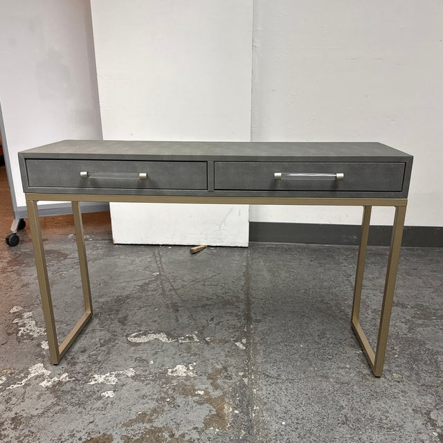 Design Plus Gallery presents the Kain Console Table from Jamie Young. Inspired by the pebbled texture of stingray skin,...