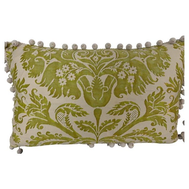 An absolutely captivating pair of custom pillows in authentic Mariano Fortuny fabric, in the most coveted and cheerful...