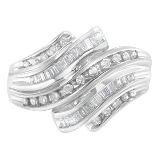 10K White Gold Round and Baguette Cut Diamond Channel Ring (3/4 Cttw, H-I Color, SI2-I1 Clarity) - Size 7 For Sale