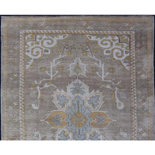Mid 20th Century Mid 20th Century Vintage Hand Knotted Turkish Oushak Kars in Earthy Tones and Yellow Colors For Sale - Image 5 of 12