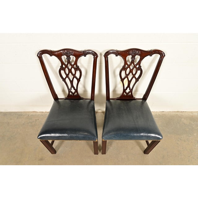 1980s Councill Craftsmen Georgian Carved Mahogany Side Chairs or Dining Chairs, Pair For Sale - Image 5 of 14
