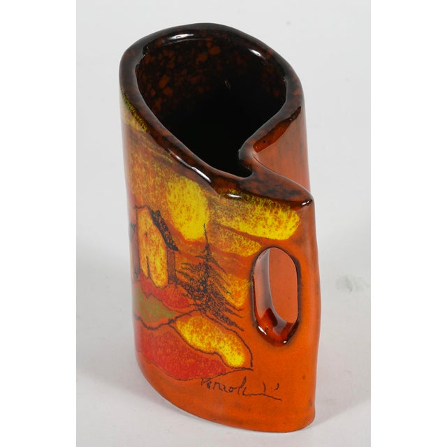 Mid-Century Modern Romulo Remus Verzolini Questa Maiolica Red Vase Signed Mid Century Italy For Sale - Image 3 of 8