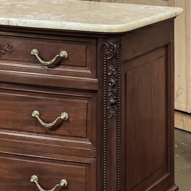 19th Century French Louis XVI Mahogany Onyx Top Commode For Sale - Image 12 of 18