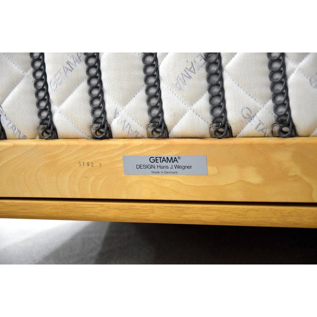 1960s Vintage GE-265 Easy Chair by Hans J. Wegner for Getama, 1960s For Sale - Image 5 of 9