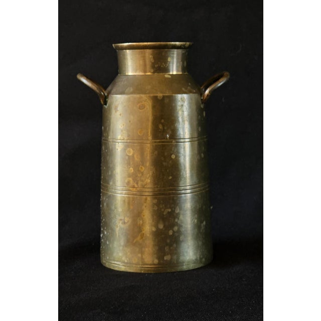 Farmhouse Vintage Copper Milk Can – Rustic Farmhouse Decor – Primitive Style For Sale - Image 3 of 4