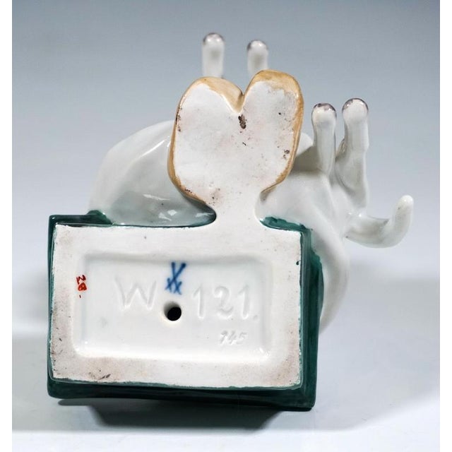 Art Nouveau Child Figurine from Meissen, 1930s For Sale - Image 6 of 7
