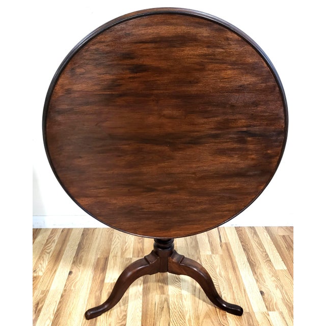 Fresh from a New York City estate, we have a pleasure to offer you this great English Mahogany Queen Anne Pad Foot...