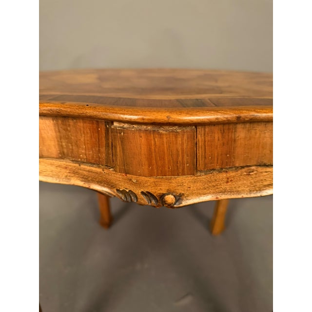 Italian Burl Olive Wood Tavolino Tea Table, Circa 1920 For Sale - Image 4 of 17
